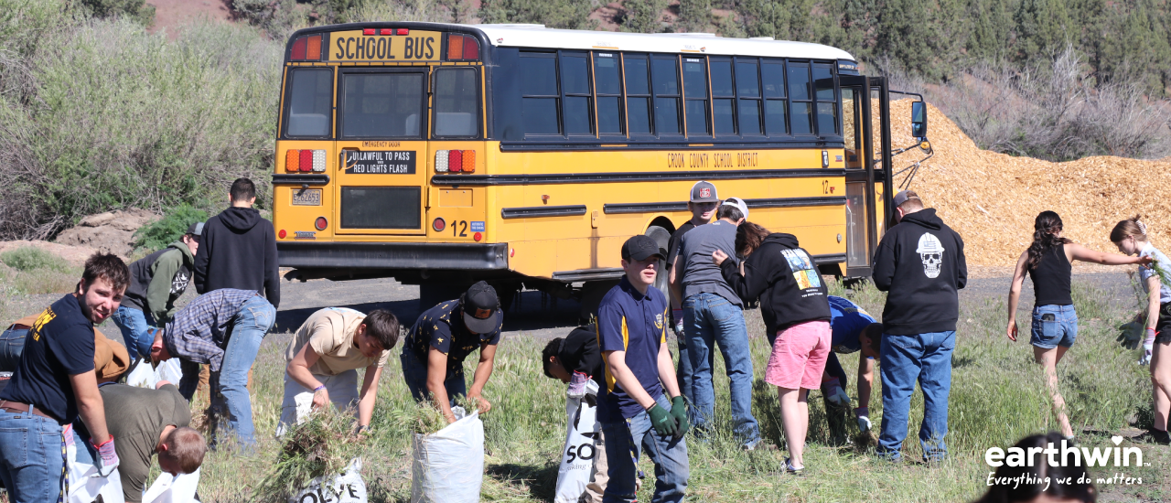 Youth Restore Crooked River Riparian Zone